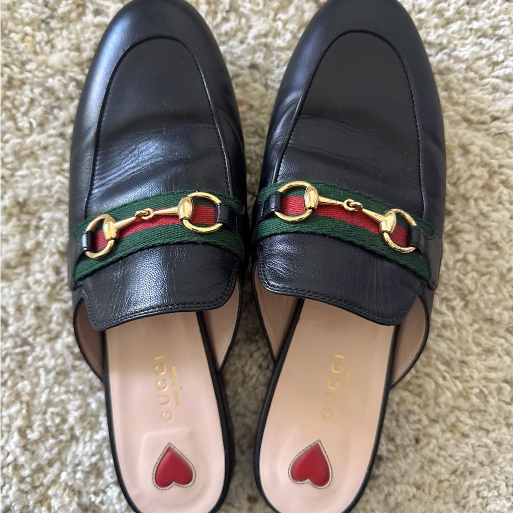 Gucci Black Leather Loafers with Gold Accents